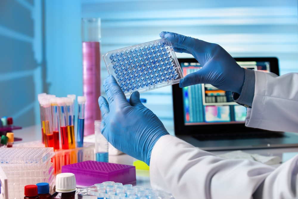 O que faz um biomédico